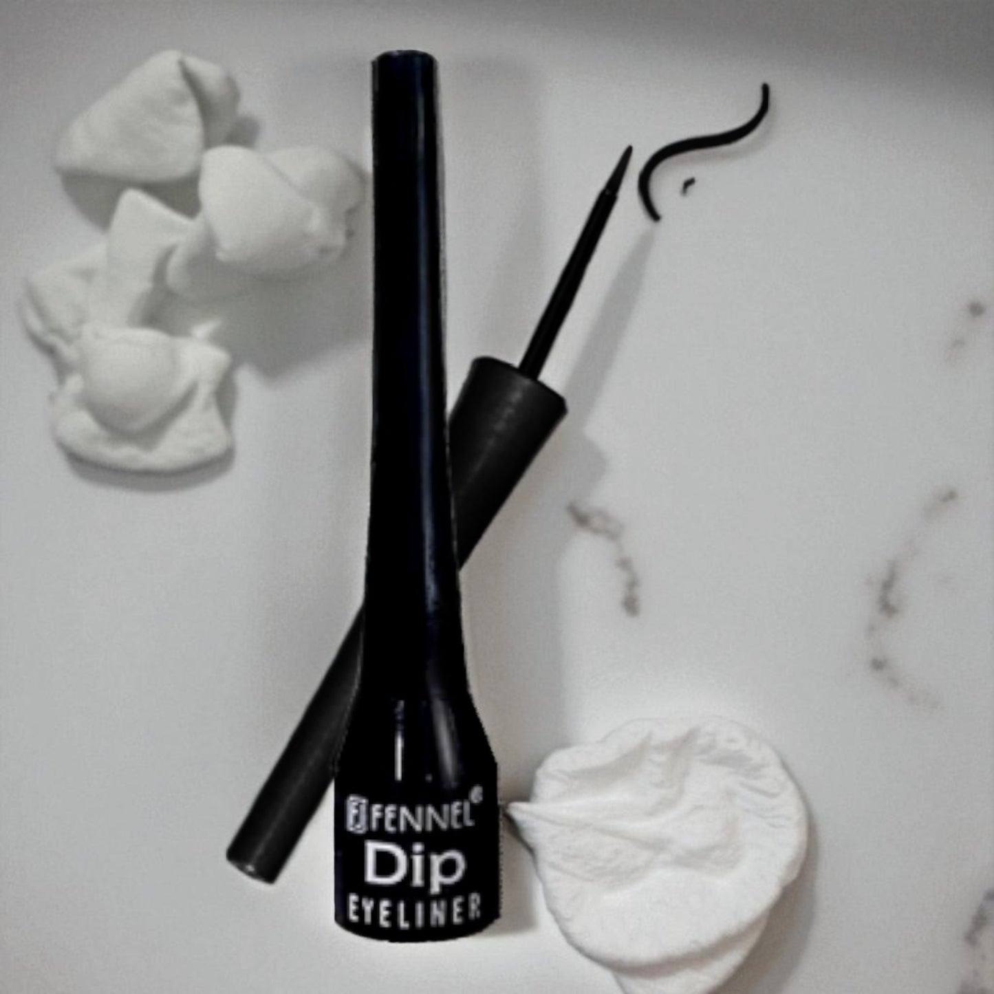 FENNEL Precision Liquid Eyeliner